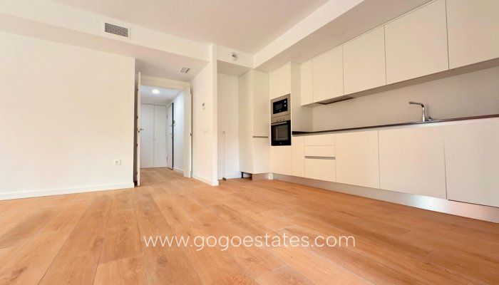 Te koop - Appartement - Appartement op de middelste verdieping - Alicante - Alicante Centro