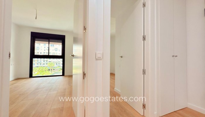 Te koop - Appartement - Appartement op de middelste verdieping - Alicante - Alicante Centro