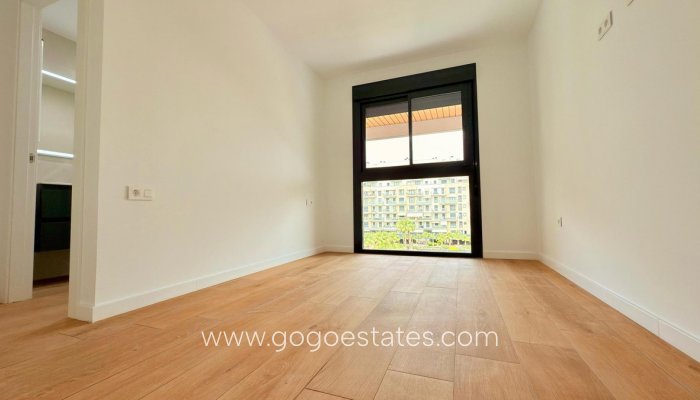 Te koop - Appartement - Appartement op de middelste verdieping - Alicante - Alicante Centro