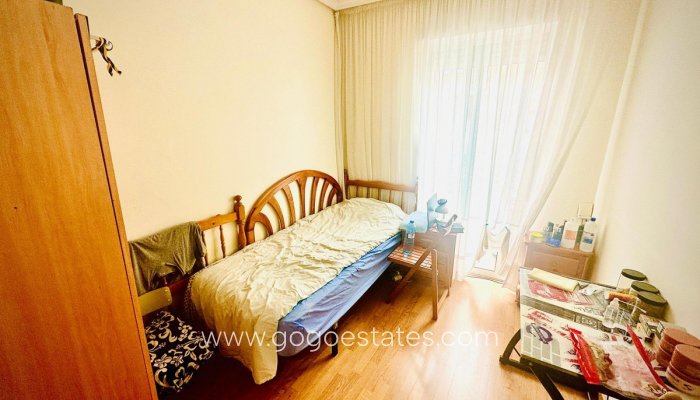 Te koop - Appartement - Appartement op de middelste verdieping - Alicante - Alicante Centro