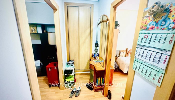 Te koop - Appartement - Appartement op de middelste verdieping - Alicante - Alicante Centro