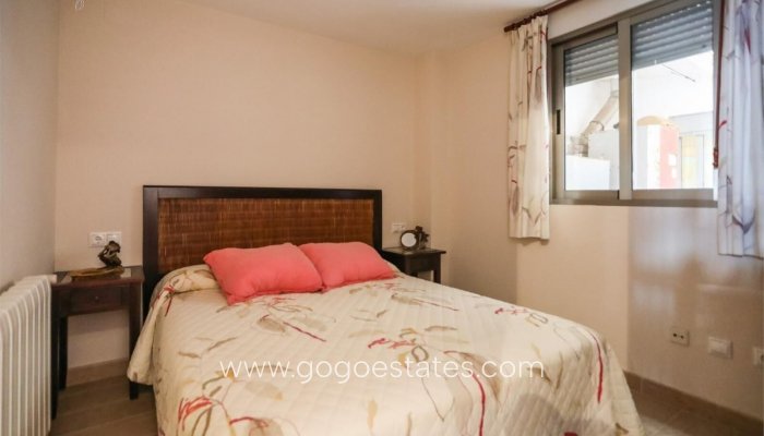 Te koop - Appartement - Appartement op de middelste verdieping - Torrevieja - Torrevieja Centro