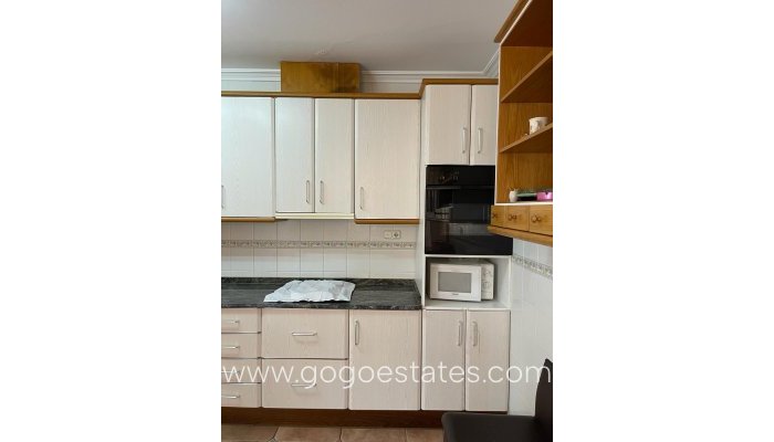 Te koop - Appartement - Appartement op de middelste verdieping - Torrevieja - Torrevieja Centro