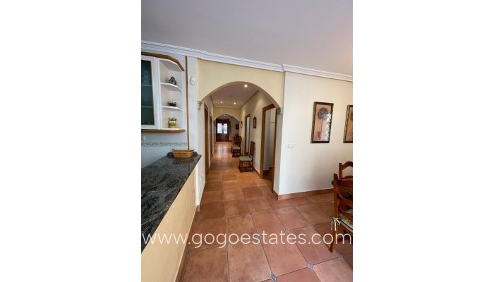 Te koop - Appartement - Appartement op de middelste verdieping - Torrevieja - Torrevieja Centro