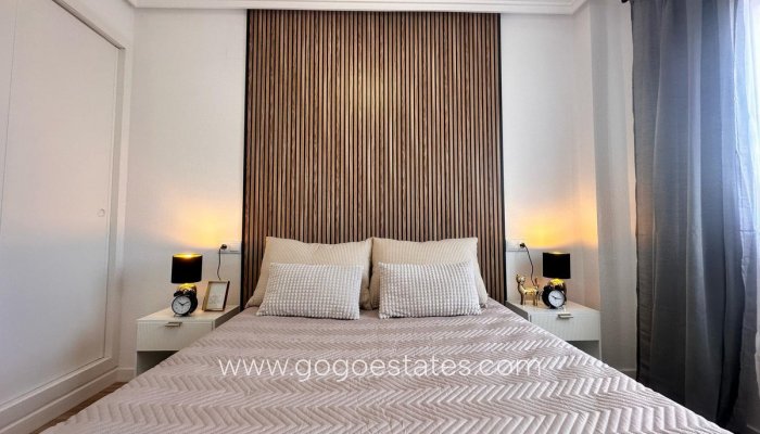 Revente - Appartement - Duplex Penthouse - Torrevieja - Torrevieja Centro