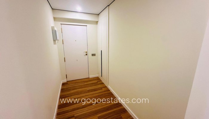 Te koop - Appartement - Appartement op de middelste verdieping - Alicante - Alicante Centro