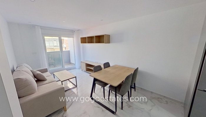 Te koop - Appartement - Appartement op de middelste verdieping - Torrevieja - Torrevieja Centro