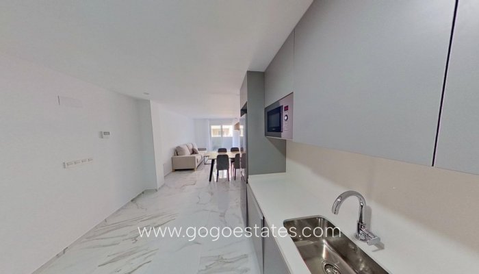 Te koop - Appartement - Appartement op de middelste verdieping - Torrevieja - Torrevieja Centro