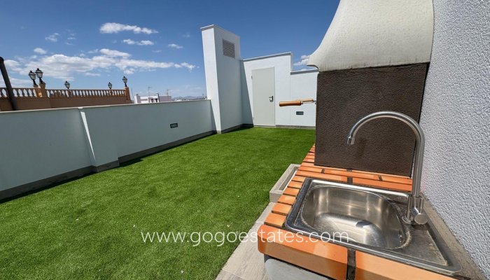 Te koop - Appartement - Appartement op de middelste verdieping - Torrevieja - Torrevieja Centro