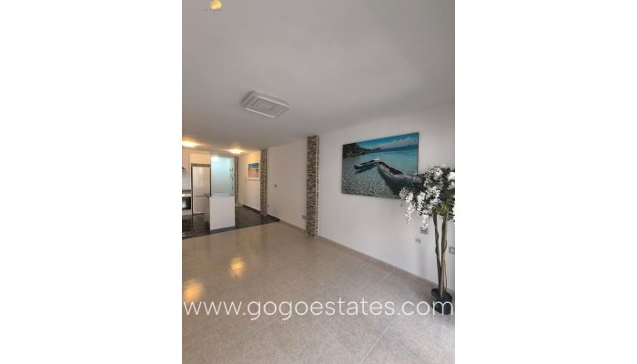 Te koop - Appartement - Appartement op de middelste verdieping - Torrevieja - Torrevieja Centro