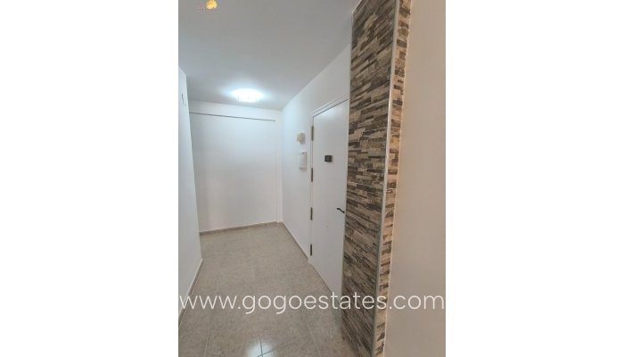 Te koop - Appartement - Appartement op de middelste verdieping - Torrevieja - Torrevieja Centro