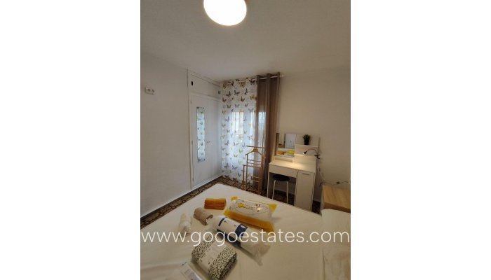 Te koop - Appartement - Appartement op de middelste verdieping - Alicante - Alicante Centro
