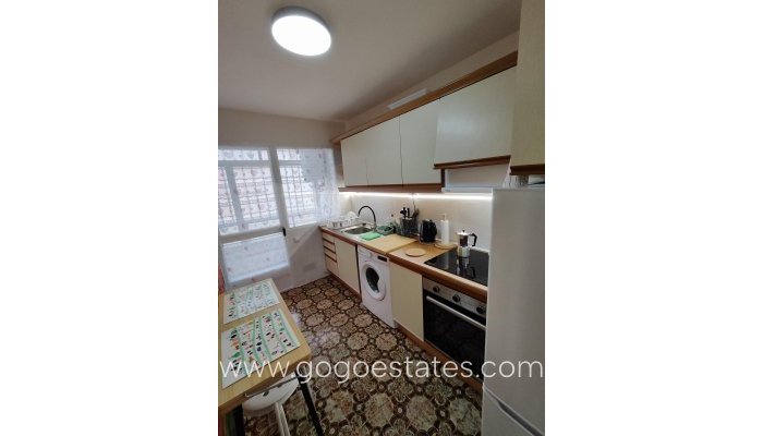Te koop - Appartement - Appartement op de middelste verdieping - Alicante - Alicante Centro