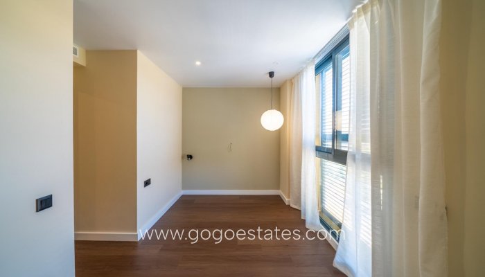 Te koop - Appartement - Penthouse Duplex - Villajoyosa - Villajoyosa Centro