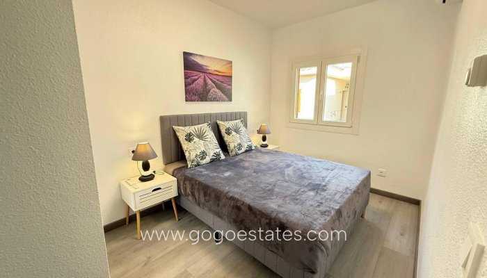 Te koop - Huis - Bungalow - Orihuela - Orihuela Costa