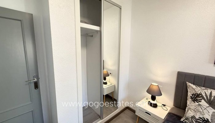 Te koop - Huis - Bungalow - Orihuela - Orihuela Costa