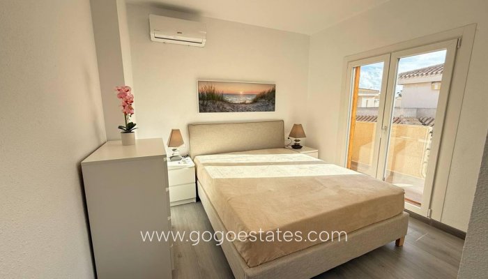 Te koop - Huis - Bungalow - Orihuela - Orihuela Costa