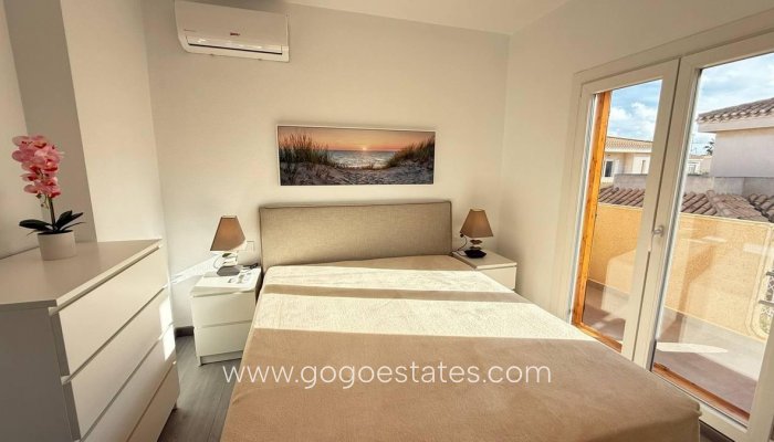 Te koop - Huis - Bungalow - Orihuela - Orihuela Costa