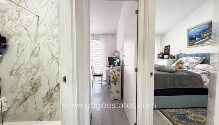 Te koop - Huis - Bungalow - Torrevieja - Torrevieja Centro