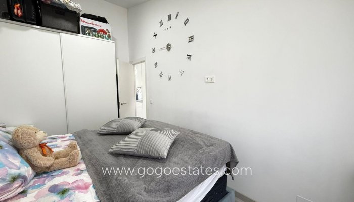Te koop - Huis - Bungalow - Torrevieja - Torrevieja Centro