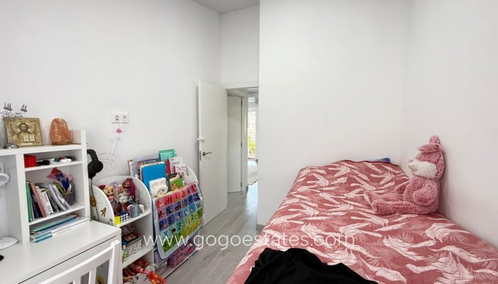 Te koop - Huis - Bungalow - Torrevieja - Torrevieja Centro