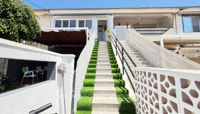 Te koop - Huis - Bungalow - Torrevieja - Torrevieja Centro