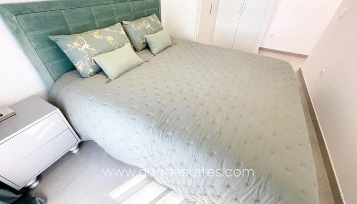 Te koop - Appartement - Appartement op de middelste verdieping - Villajoyosa - Villajoyosa Centro