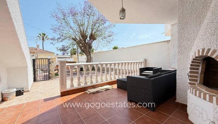 Te koop - Huis - Bungalow - Orihuela - Orihuela Costa