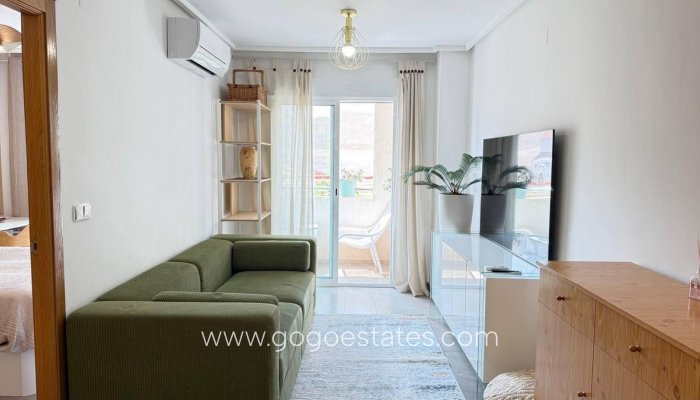 Te koop - Appartement - Appartement op de middelste verdieping - Torrevieja - Torrevieja Centro