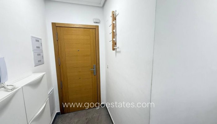 Te koop - Appartement - Appartement op de middelste verdieping - Torrevieja - Torrevieja Centro