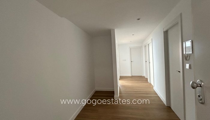 Te koop - Appartement - Appartement op de middelste verdieping - Benidorm - Benidorm Centro