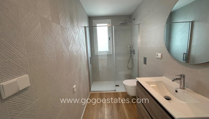 Te koop - Appartement - Appartement op de middelste verdieping - Benidorm - Benidorm Centro