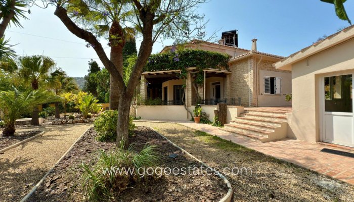 Te koop - Huis - Vrijstaande Villa - Alicante - Alicante Centro