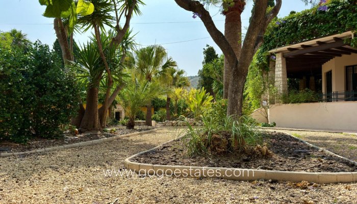 Te koop - Huis - Vrijstaande Villa - Alicante - Alicante Centro