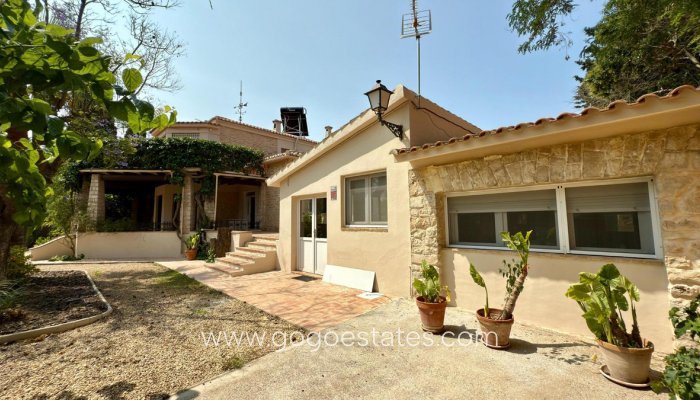 Te koop - Huis - Vrijstaande Villa - Alicante - Alicante Centro