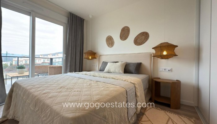 Te koop - Huis - Stadswoning - Finestrat