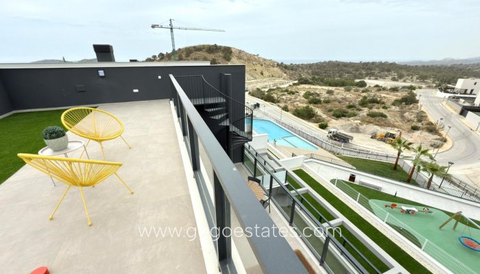 Te koop - Huis - Stadswoning - Finestrat