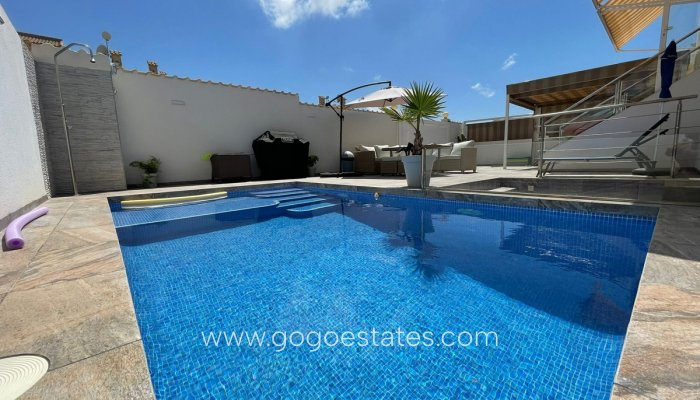Te koop - Huis - Bungalow - Orihuela - Orihuela Costa
