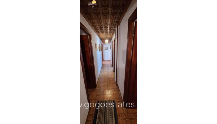 Resale - Apartment - Middle Floor Apartment - Torrevieja - Torrevieja Centro