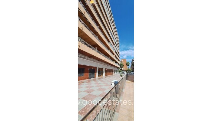 Resale - Apartment - Middle Floor Apartment - Torrevieja - Torrevieja Centro