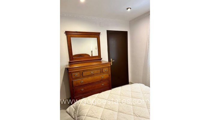 Te koop - Appartement - Appartement op de middelste verdieping - Alicante - Alicante Centro