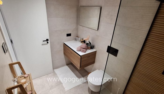 Te koop - Appartement - Appartement op de middelste verdieping - Torrevieja - Torrevieja Centro