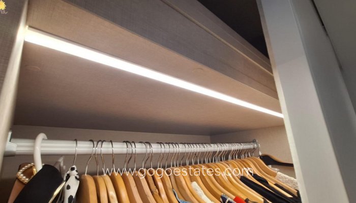 Te koop - Appartement - Appartement op de middelste verdieping - Torrevieja - Torrevieja Centro