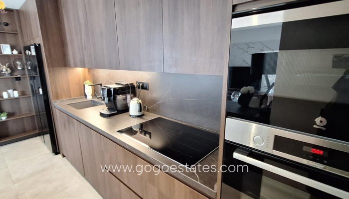 Te koop - Appartement - Appartement op de middelste verdieping - Torrevieja - Torrevieja Centro