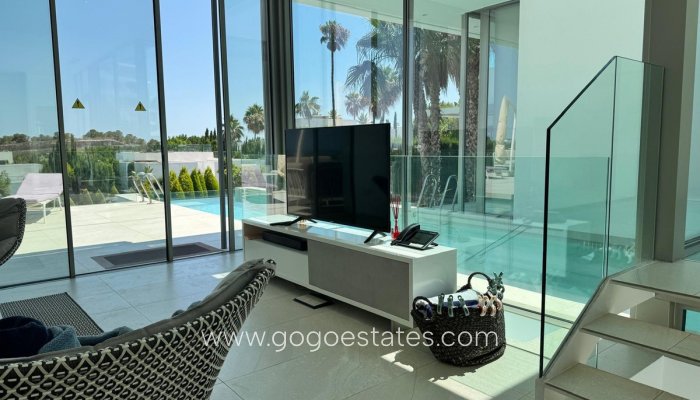 Te koop - Huis - Bungalow - Orihuela - Orihuela Centro