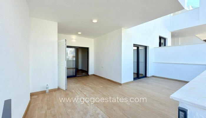 Venta - Apartamento - Apartamento Planta Media - Finestrat