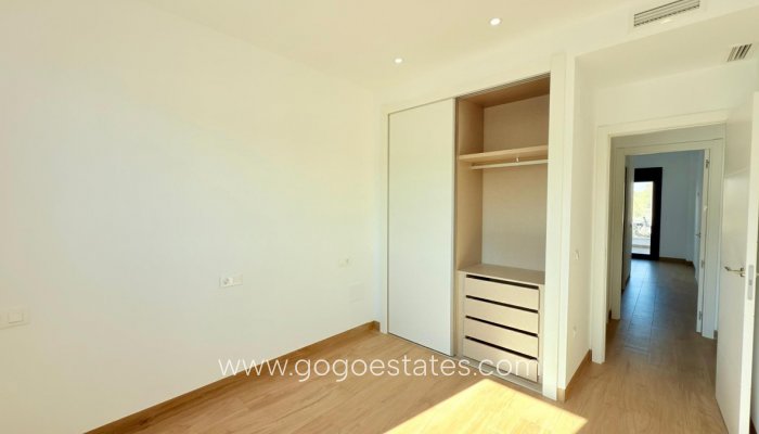 Venta - Apartamento - Apartamento Planta Media - Finestrat
