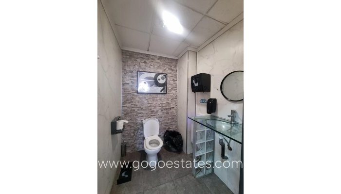 Te koop - Commercieel - Zakelijk - Torrevieja - Torrevieja Centro