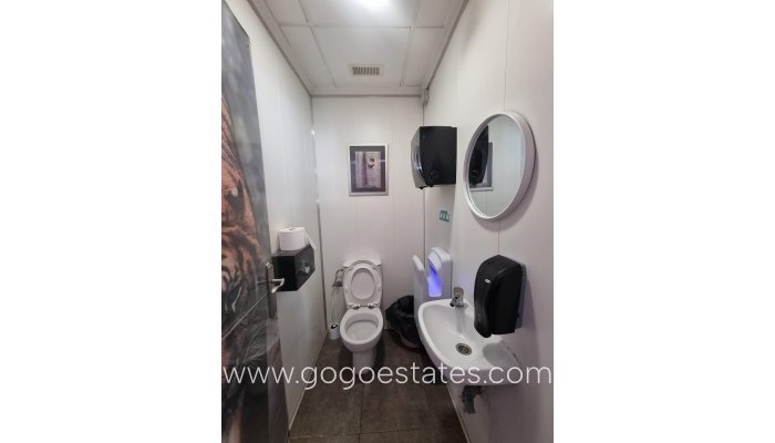 Te koop - Commercieel - Zakelijk - Torrevieja - Torrevieja Centro