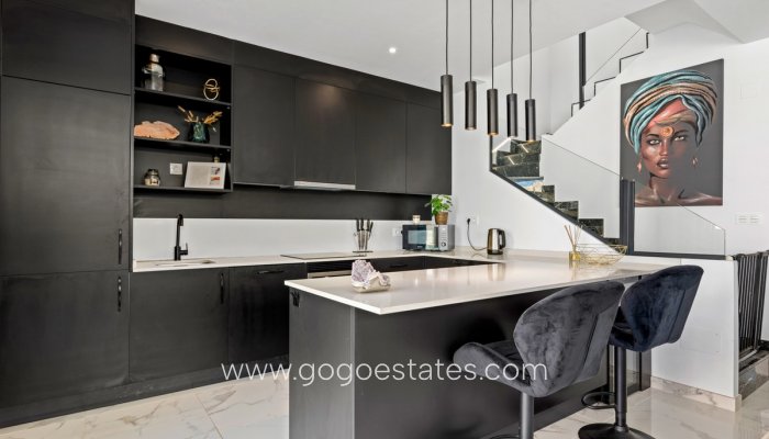 Te koop - Huis - Vrijstaande Villa - Los Montesinos - Los Montesinos Centro